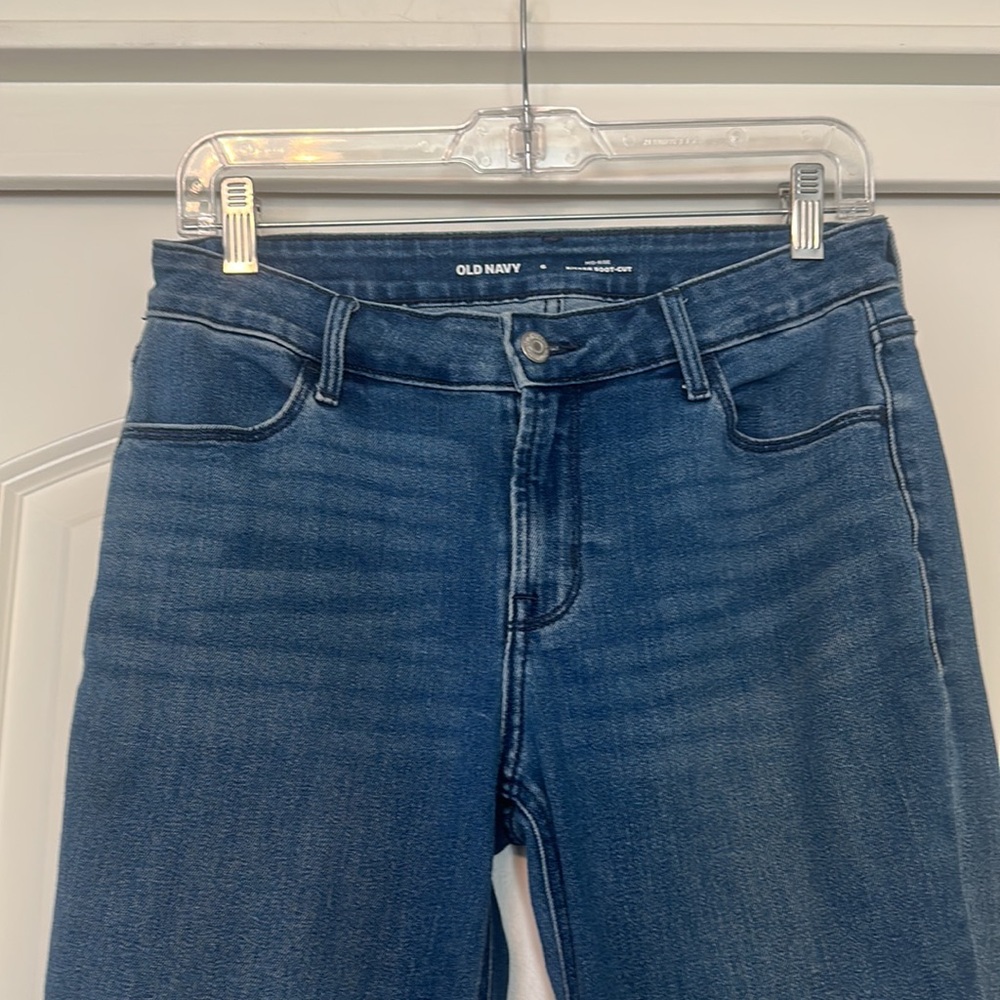 Old Navy Jeans - Picture 2 of 10